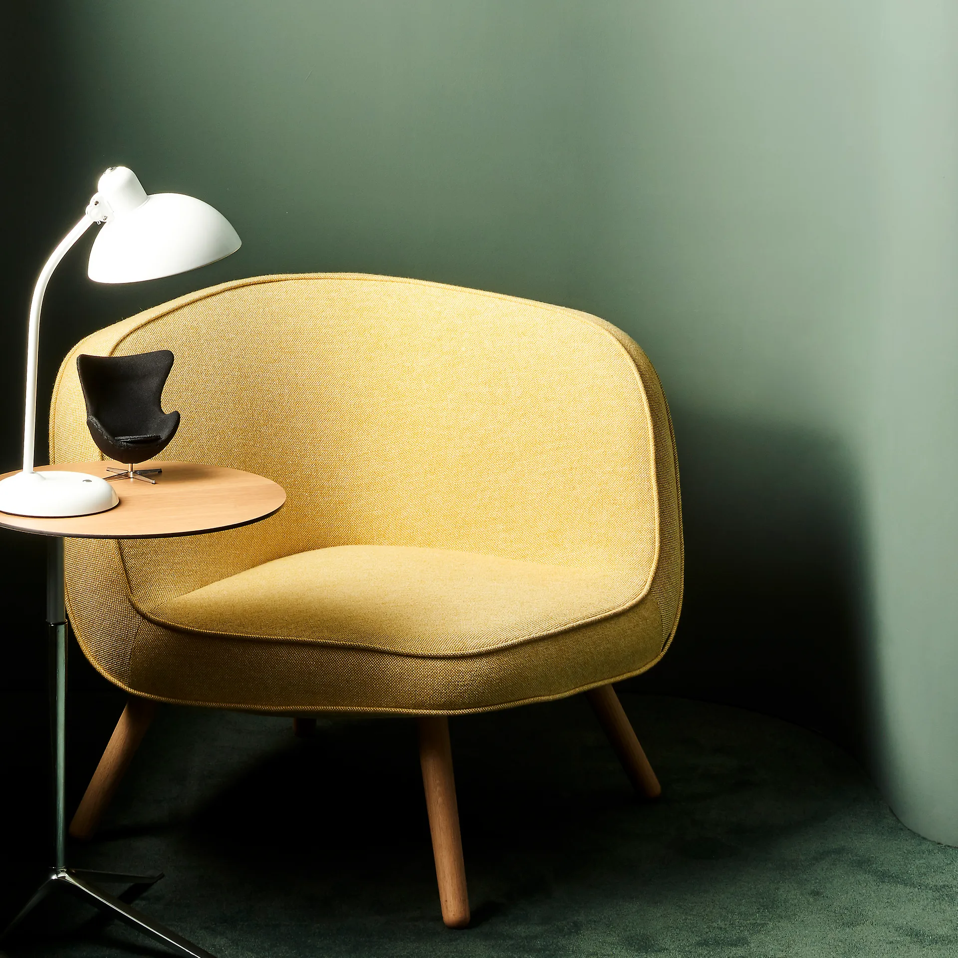 Ægget miniature, Sort Fritz Hansen