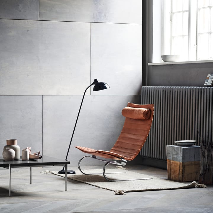 Kaiser Idell 6556-F gulvlampe, Black Fritz Hansen
