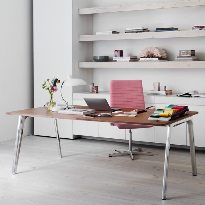 Kaiser Idell 6631-T Luxus bordlampe, Hvid Fritz Hansen