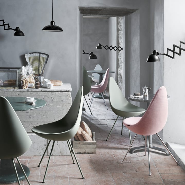 Kaiser Idell 6718-W væglampe, Matt black Fritz Hansen
