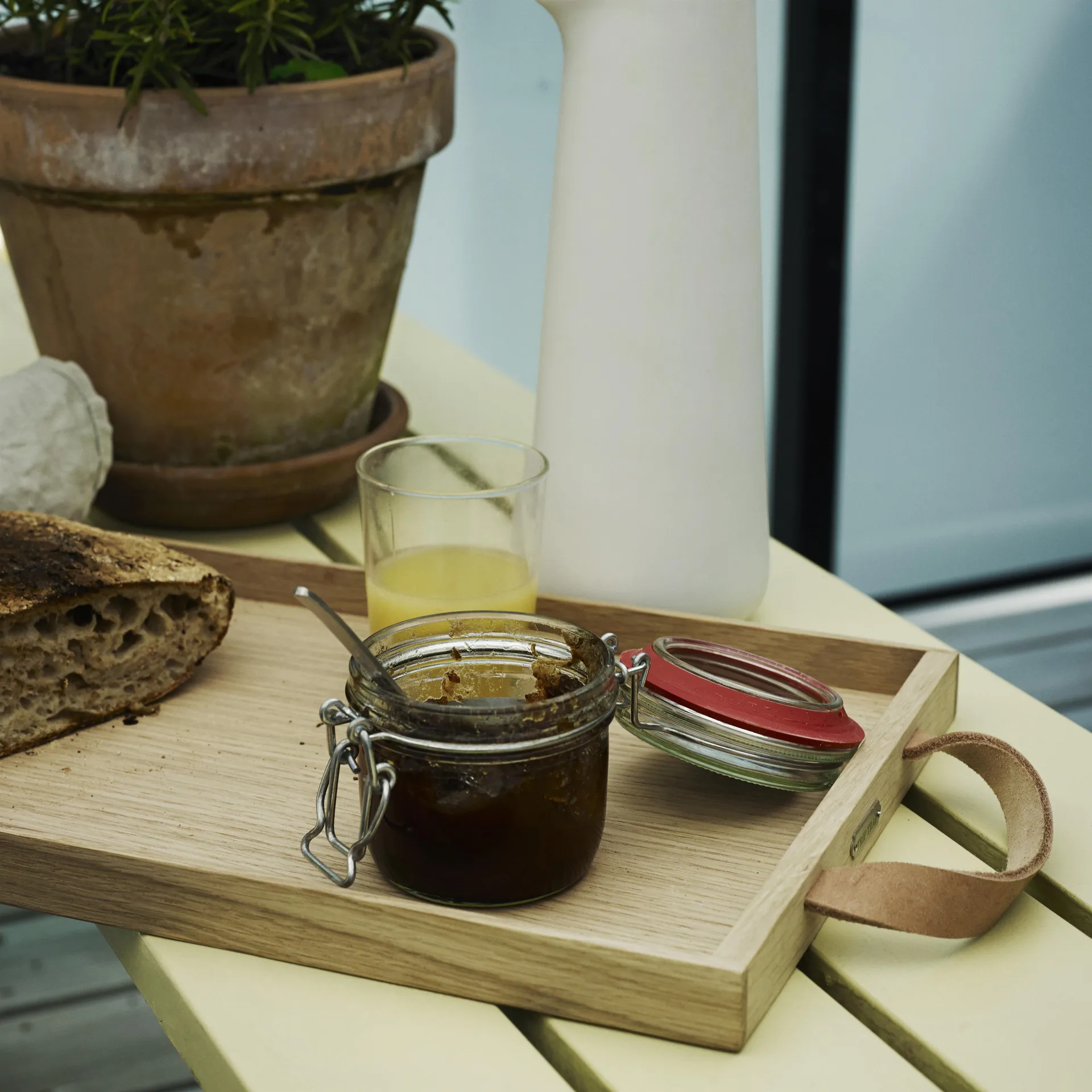 Norr bakke, eg Fritz Hansen