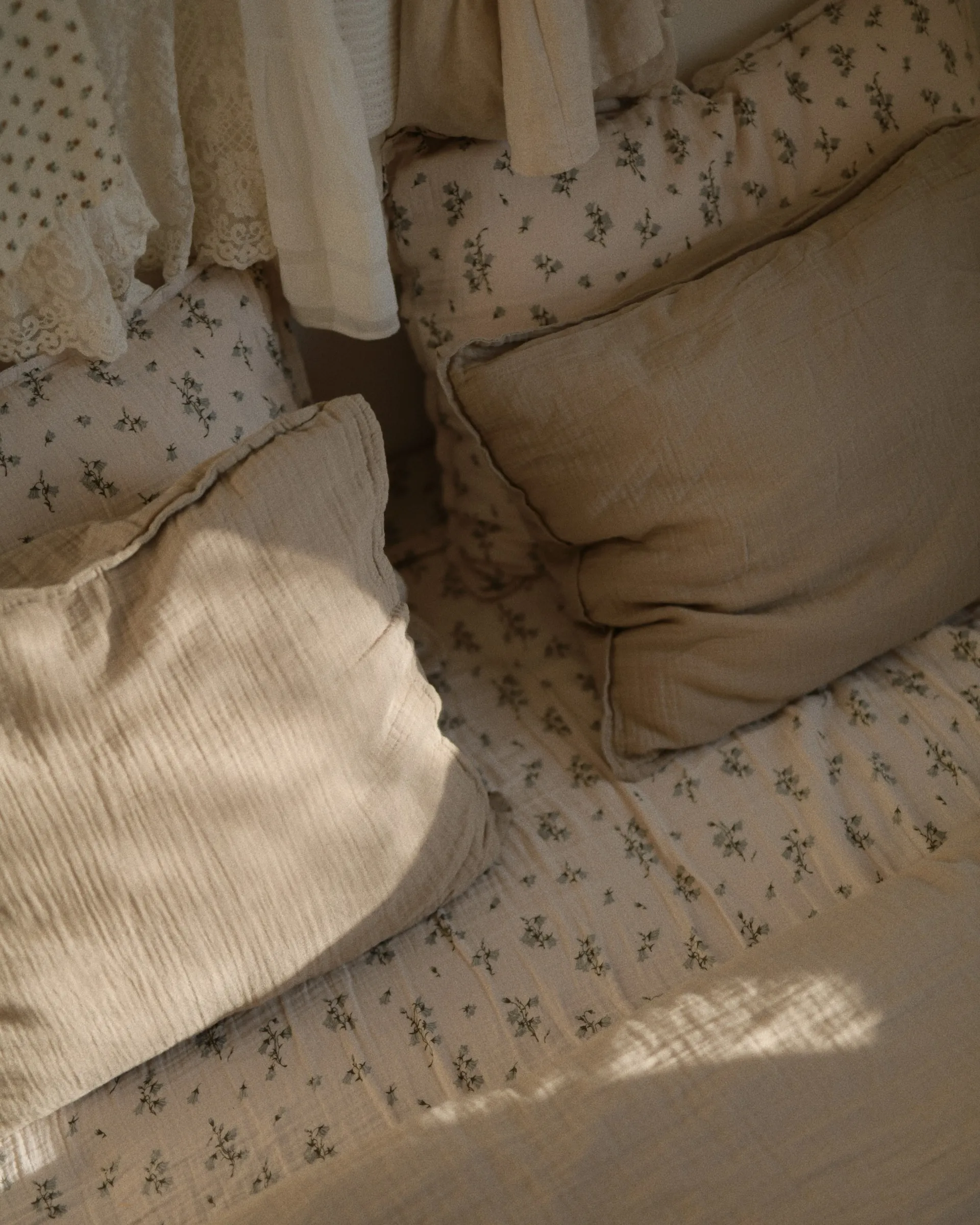 Bluebell Muslin stræklagen, 180x200x30 cm Garbo&Friends