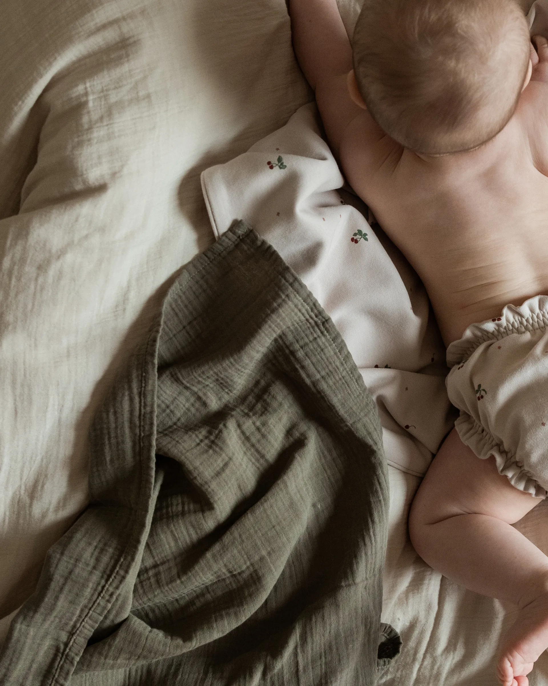 Geranium Muslin Swaddle tæppe, 110x110 cm Garbo&Friends