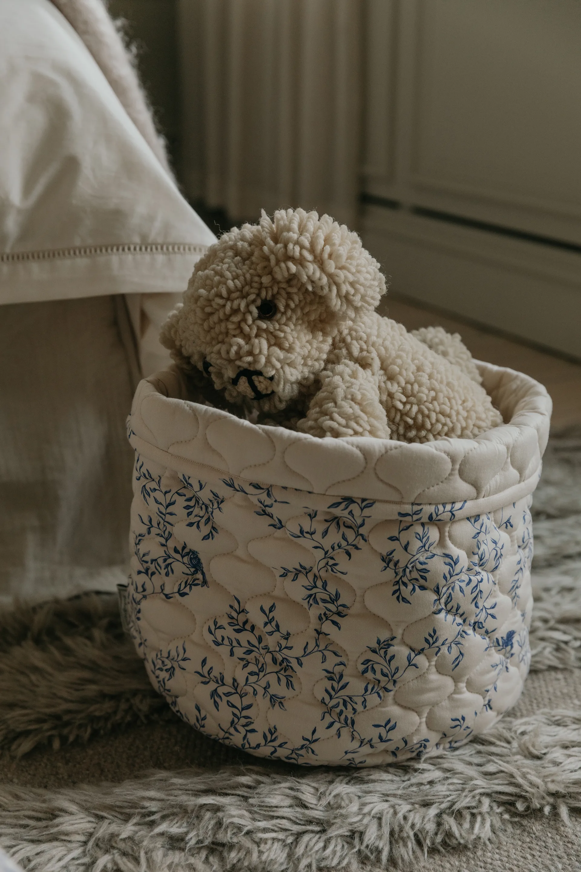 Jardim Satin quiltet kurv 2 dele, 20xØ20 cm + 30xØ30 cm Garbo&Friends