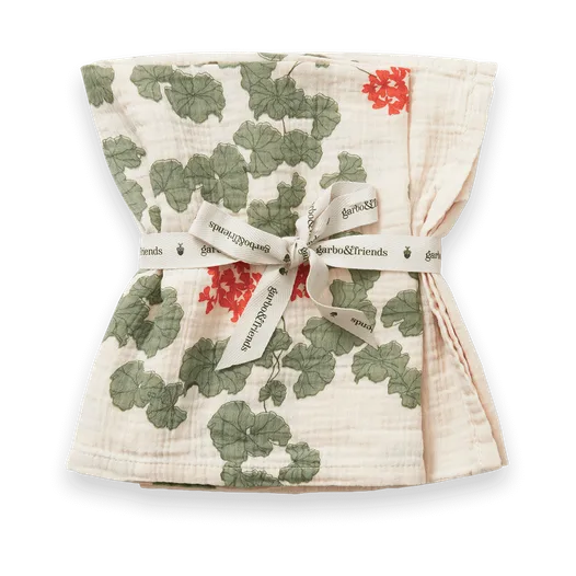 Pelargonium Muslin tæppe lille 2 dele, 60x60 cm Garbo&Friends