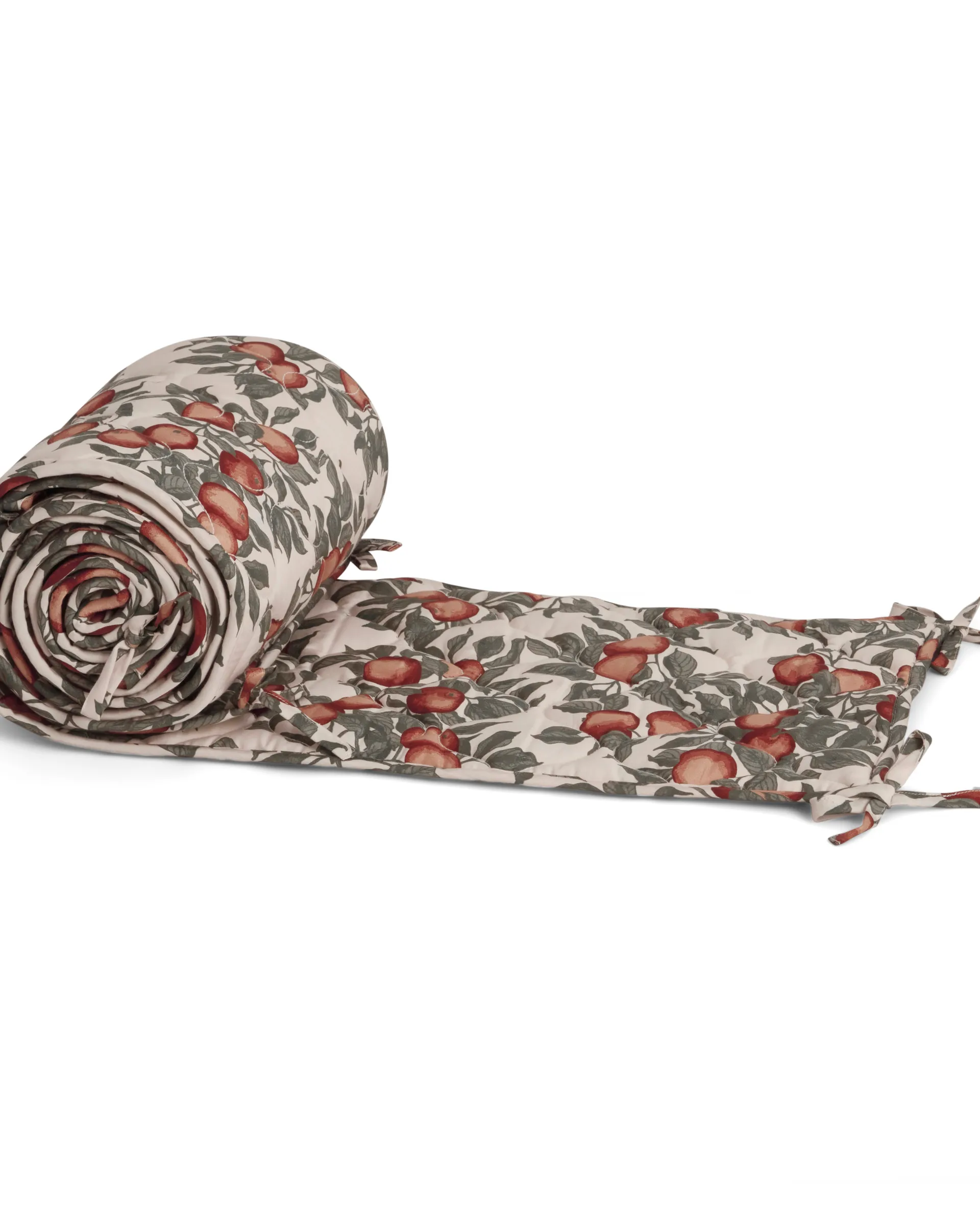 Pomme Satin Quilted sengerand, 360x30x0,5 cm Garbo&Friends