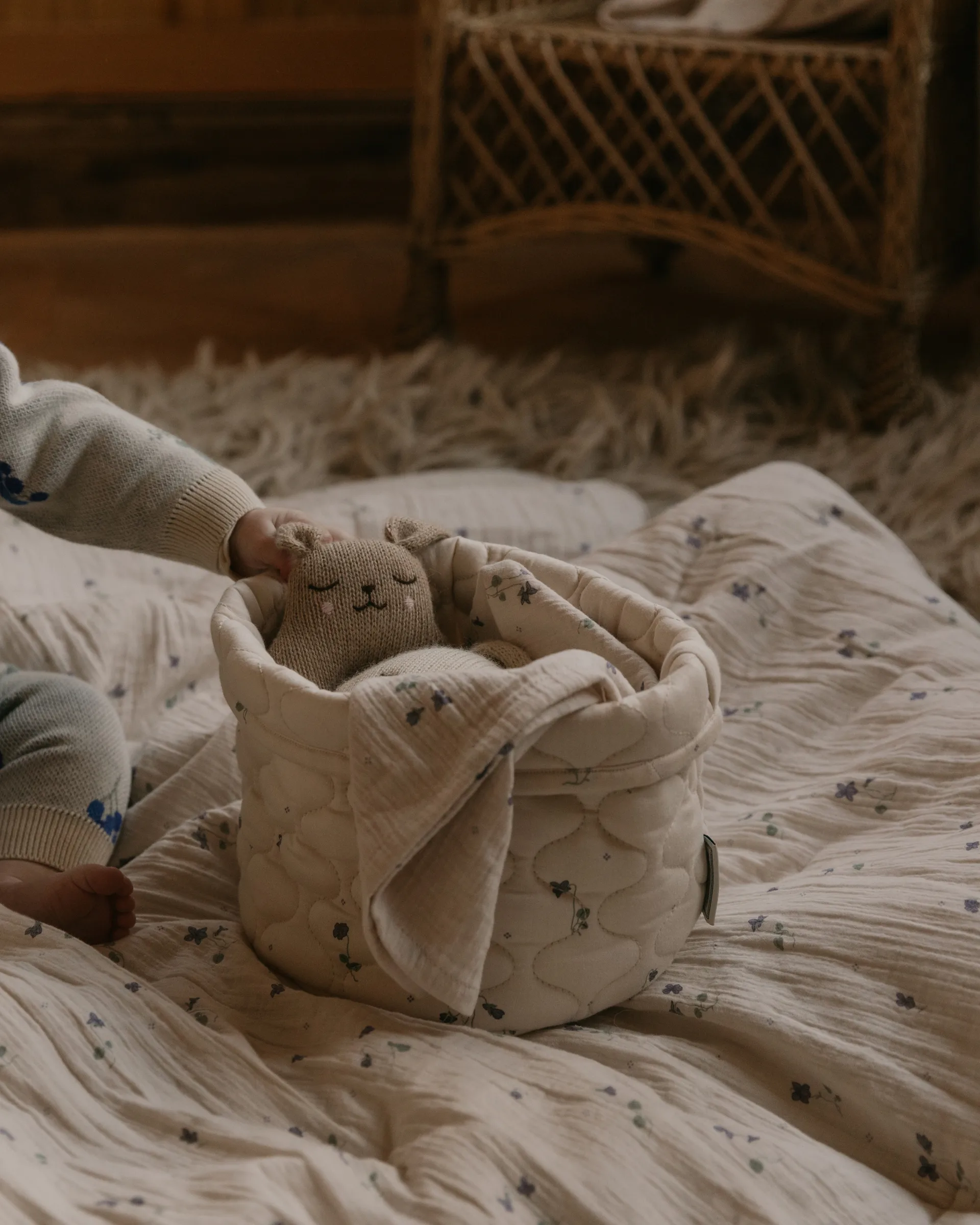 Viola Satin quiltet kurv 2 dele, 20xØ20 cm + 30xØ30 cm Garbo&Friends