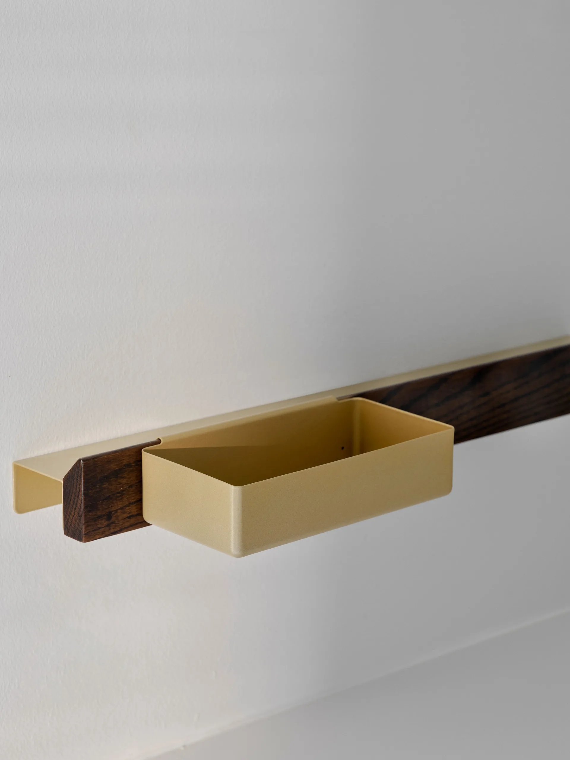 Flex Tray opbevaringsboks, Messing Gejst