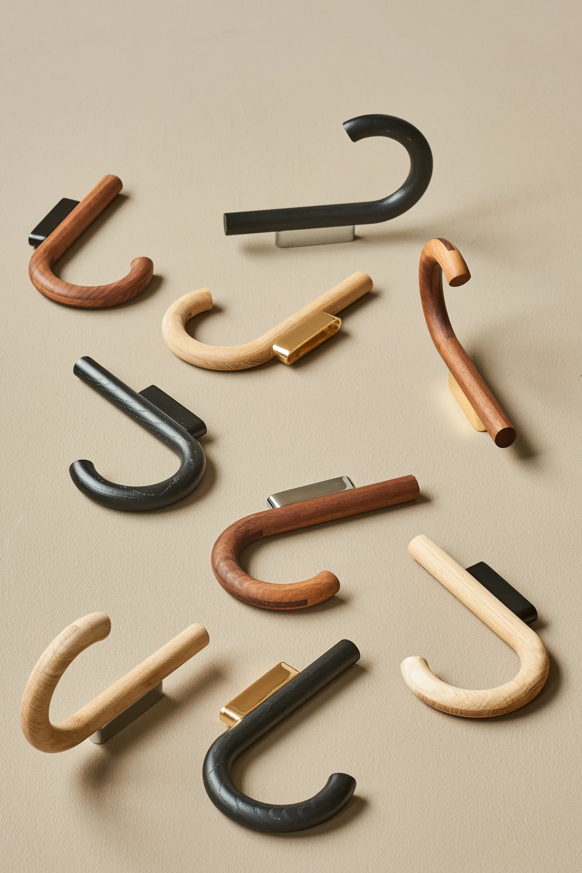 Hook krog 19 cm, Eg/Sort Gejst