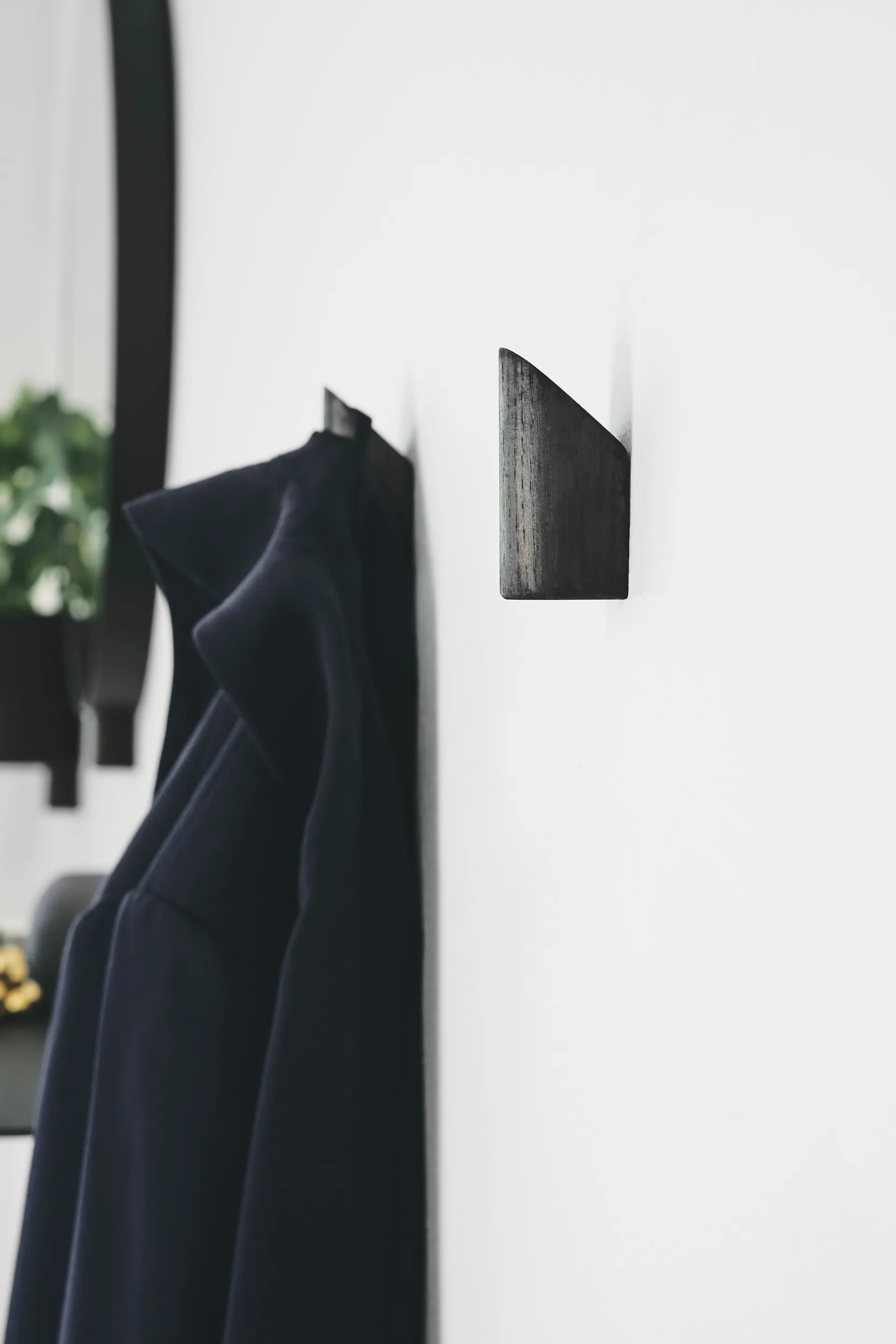 Kollage hook krog 2-pak, Sort/Eg Gejst