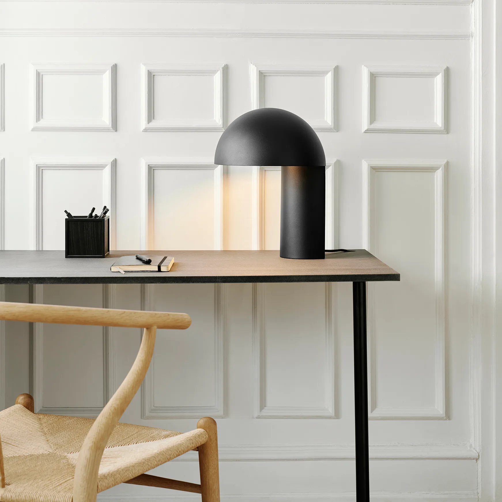 Leery bordlampe 40 cm, Sort Gejst