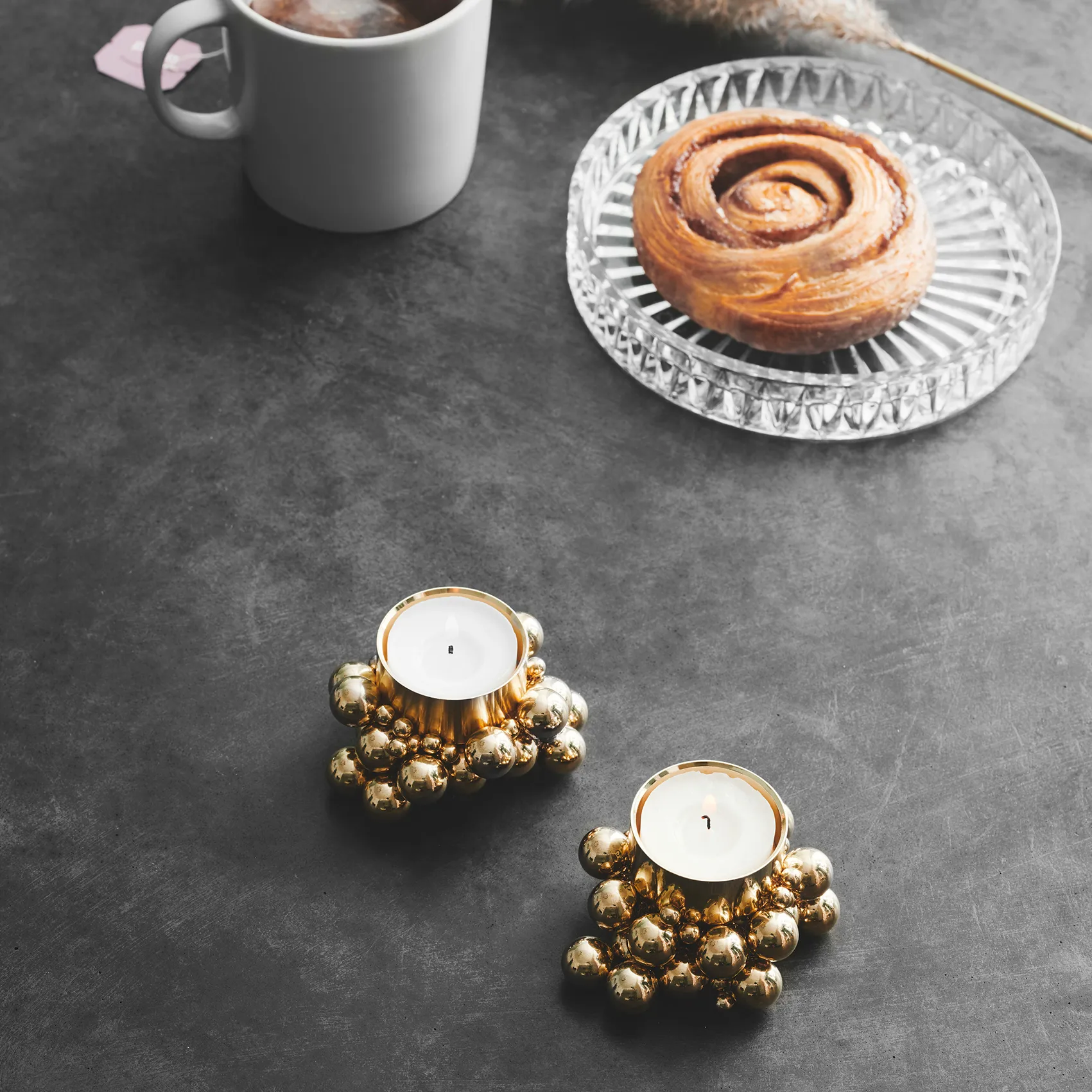 Molekyl fyrfadsstage, Messing Gejst