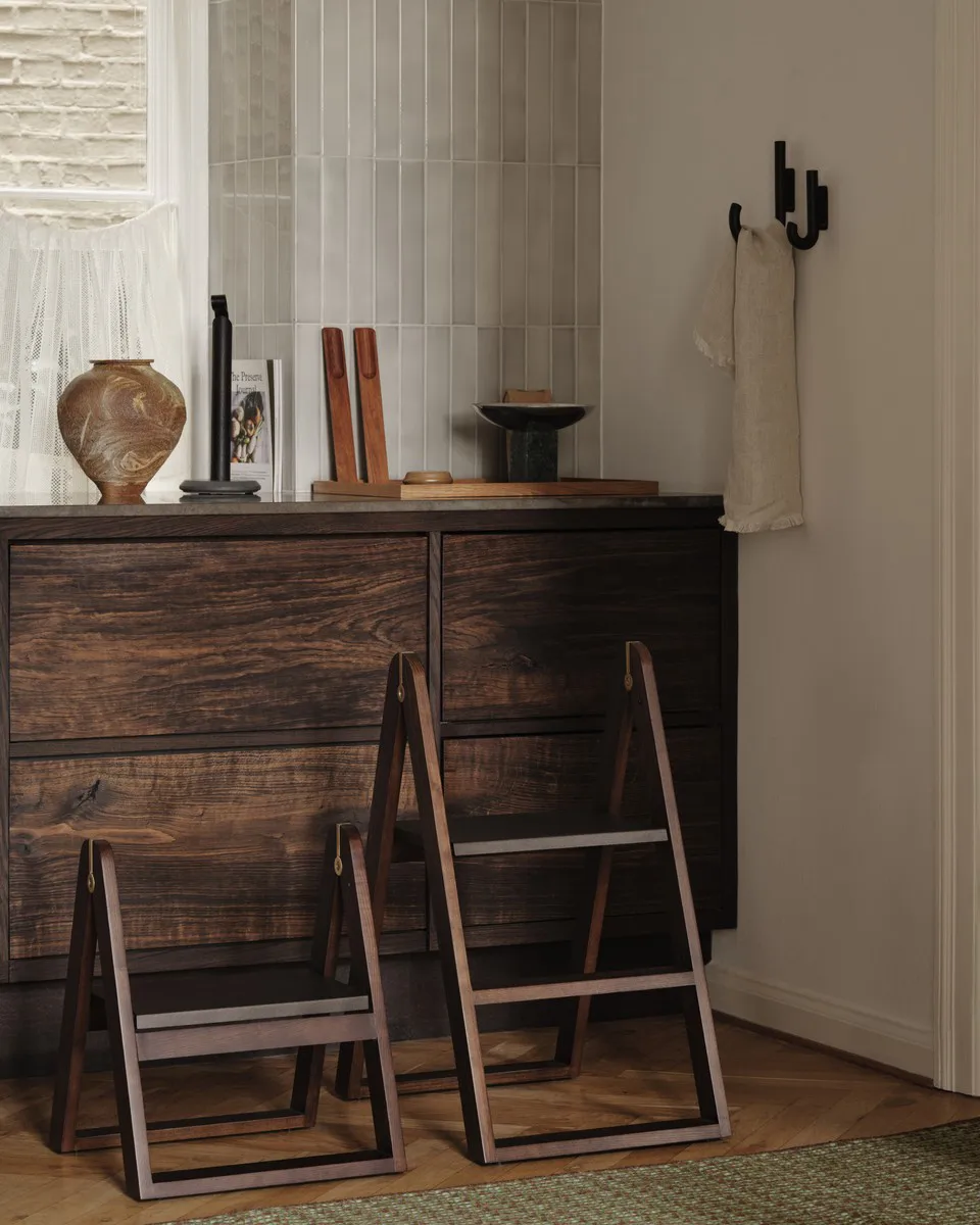 Reech trinskammel, Mørk ask Gejst