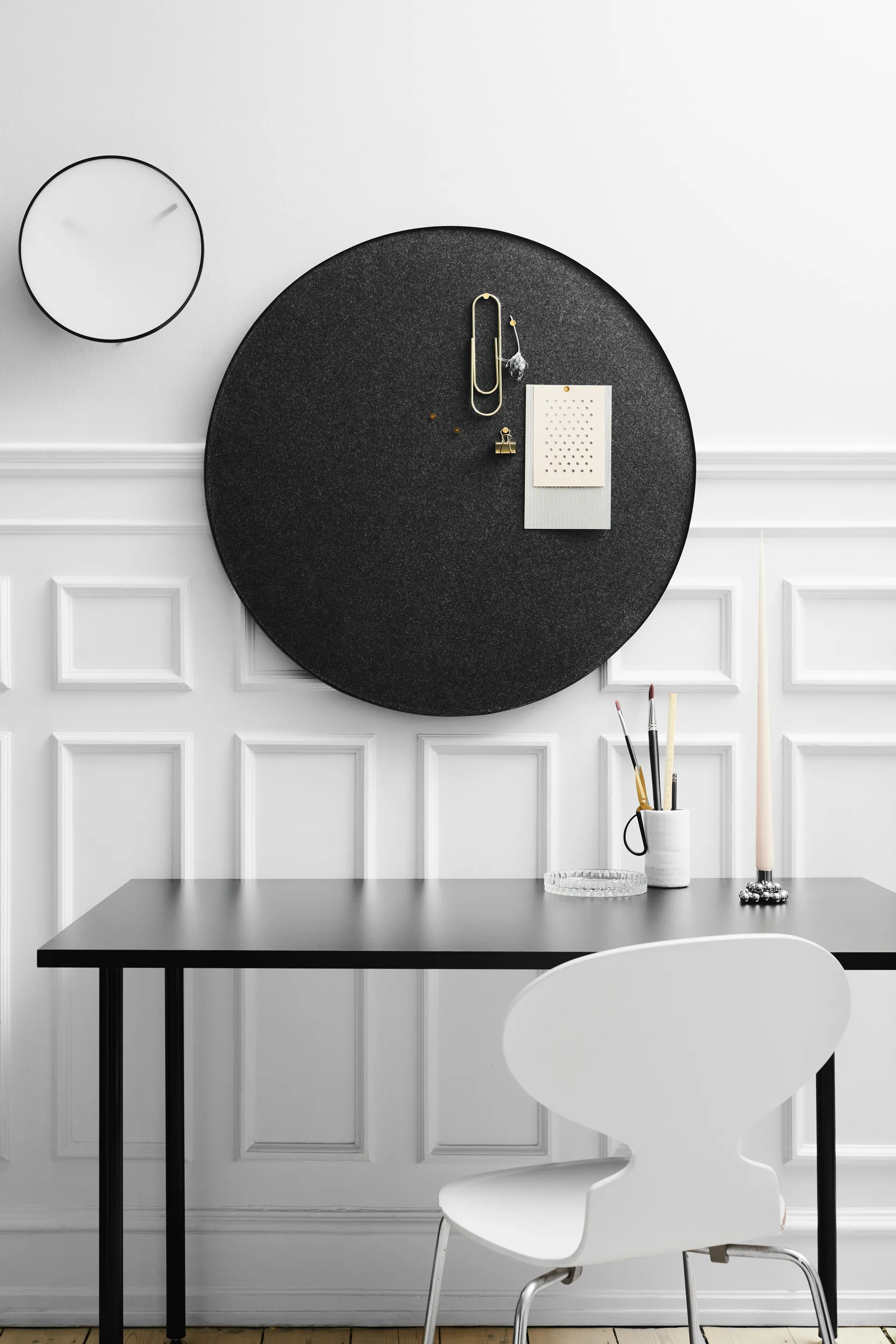 Retell pinboard opslagstavle Ø80 cm, Sort Gejst