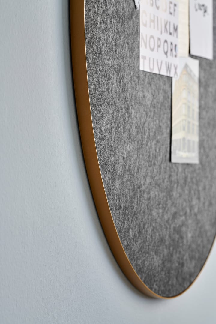 Retell pinboard opslagstavle Ø80 cm, Sort/Messing Gejst