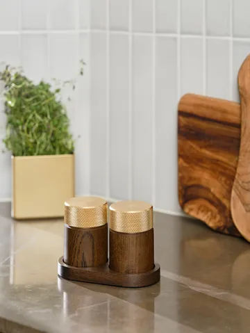 Sina salt- og peberkværn 6 cm - Mørk ask-messing - Gejst