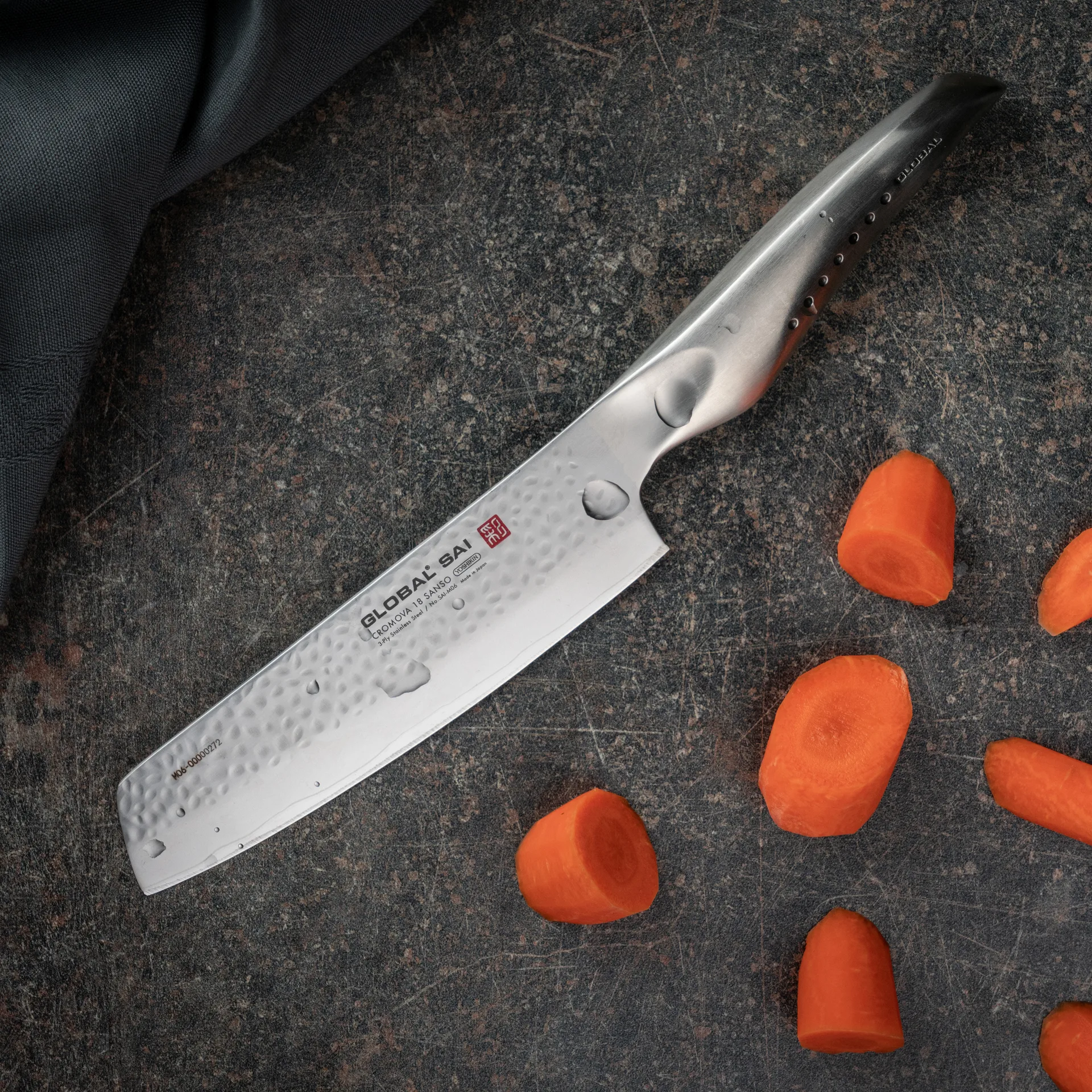 Global SAI-M06 grøntsagskniv 15 cm, Rustfrit stål Global