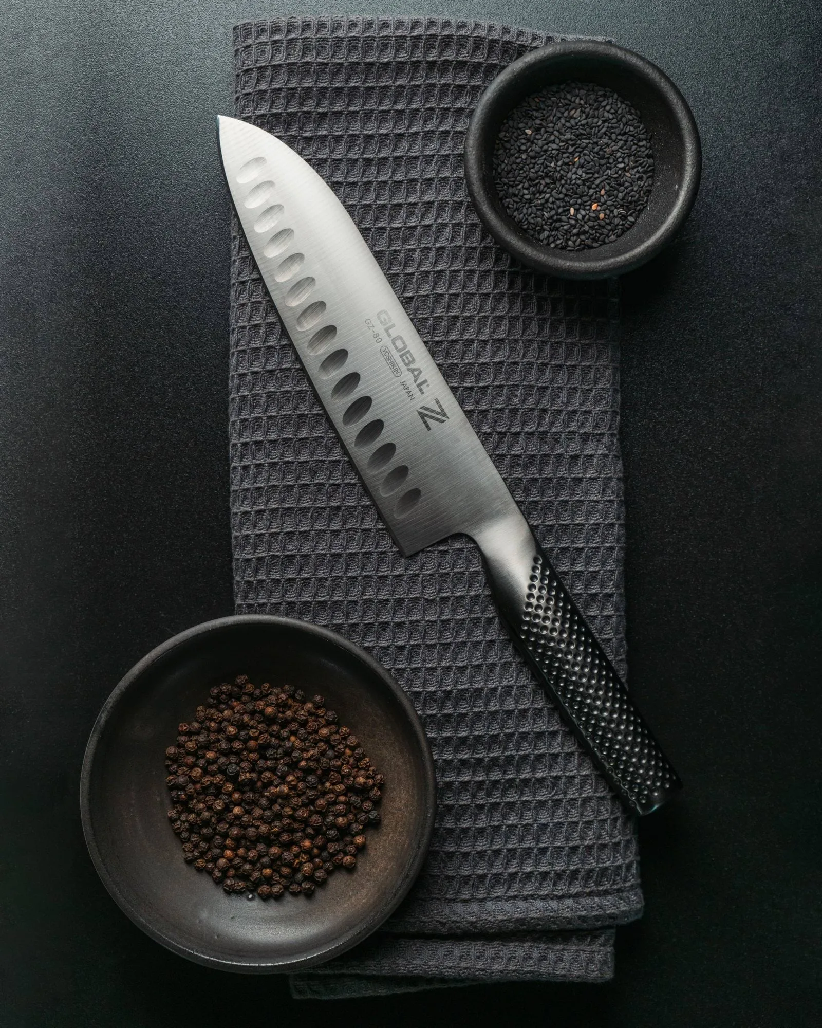 Global Z santokukniv, Oliven-slebet, DLC Global