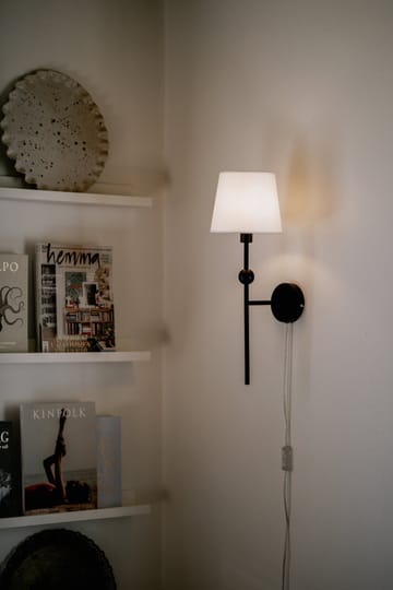 Astrid væglampe - Sort - Globen Lighting
