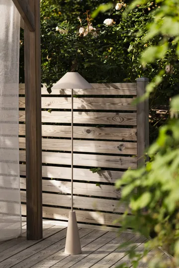 Cannes gulvlampe portabel - Mud - Globen Lighting