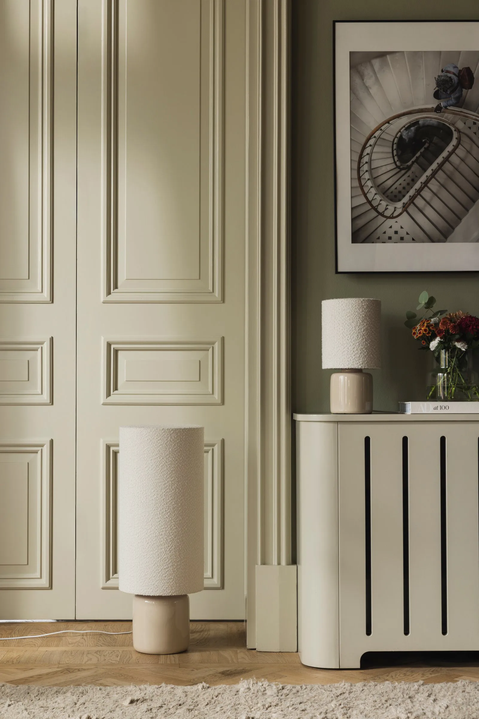 Florian gulvlampe, Hvid bouclé/beige, Ø30x80 cm Globen Lighting