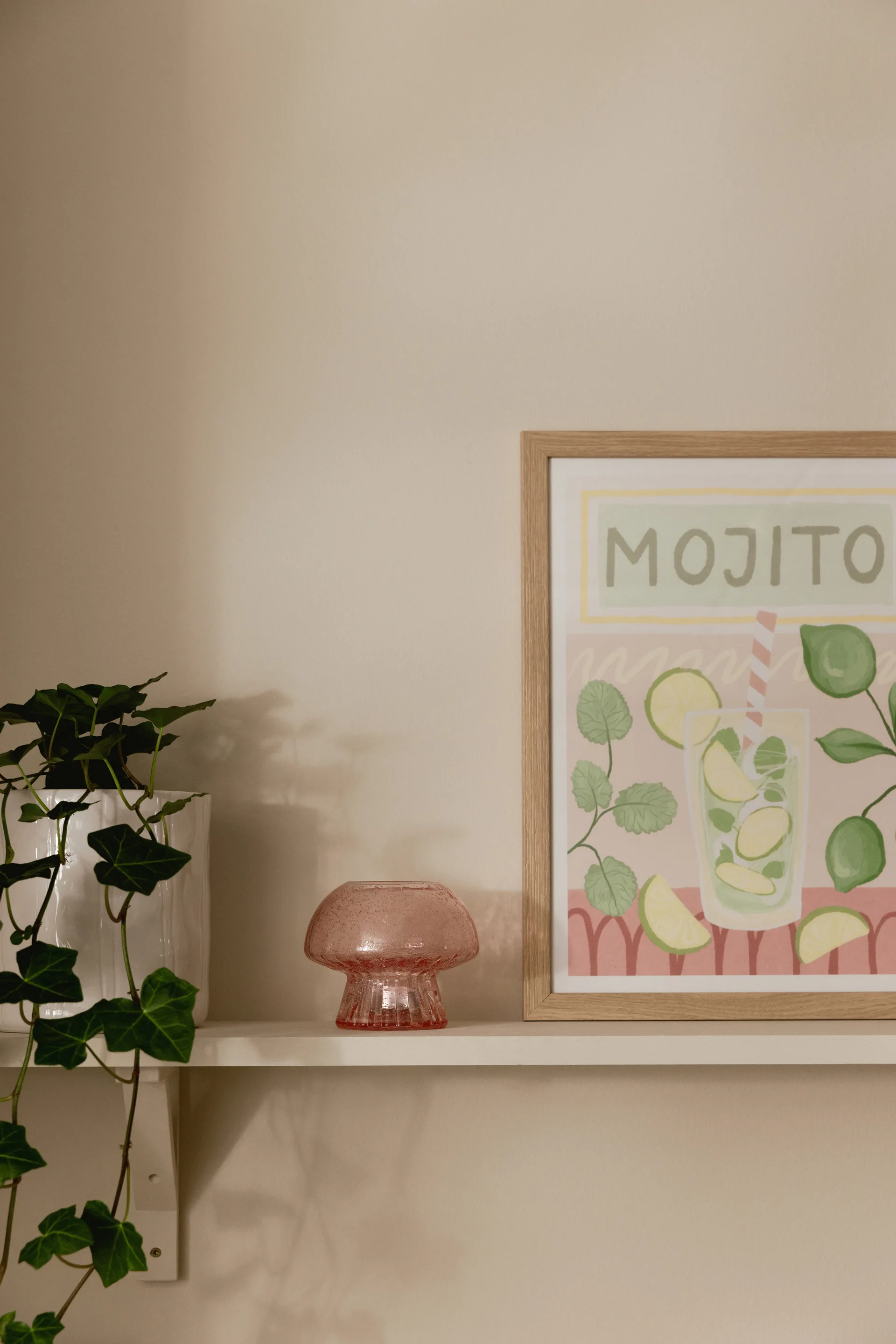 Fungo 12 fyrfadsstage Special Edition, Pink Globen Lighting