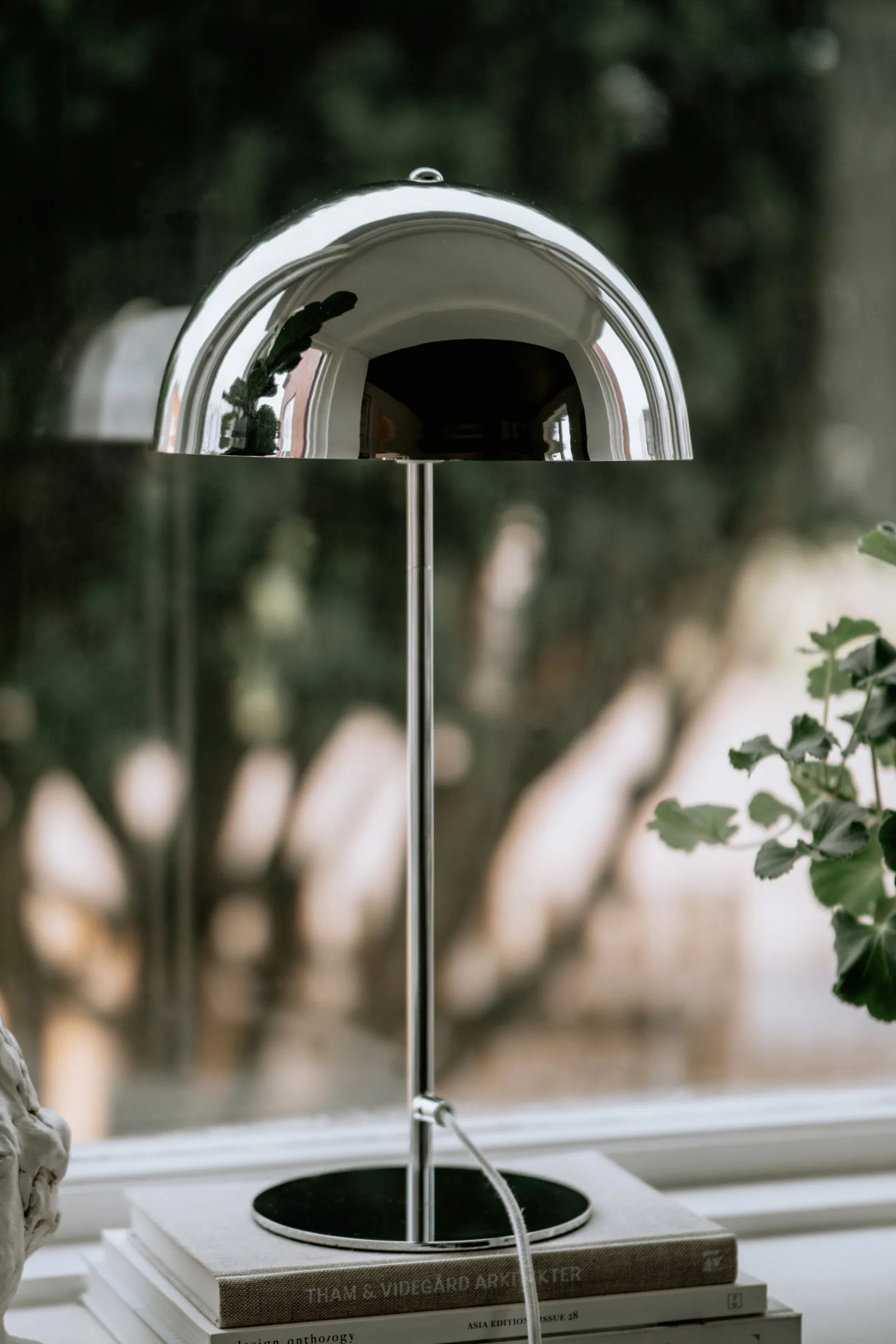 Icon bordlampe 36 cm, Krom Globen Lighting