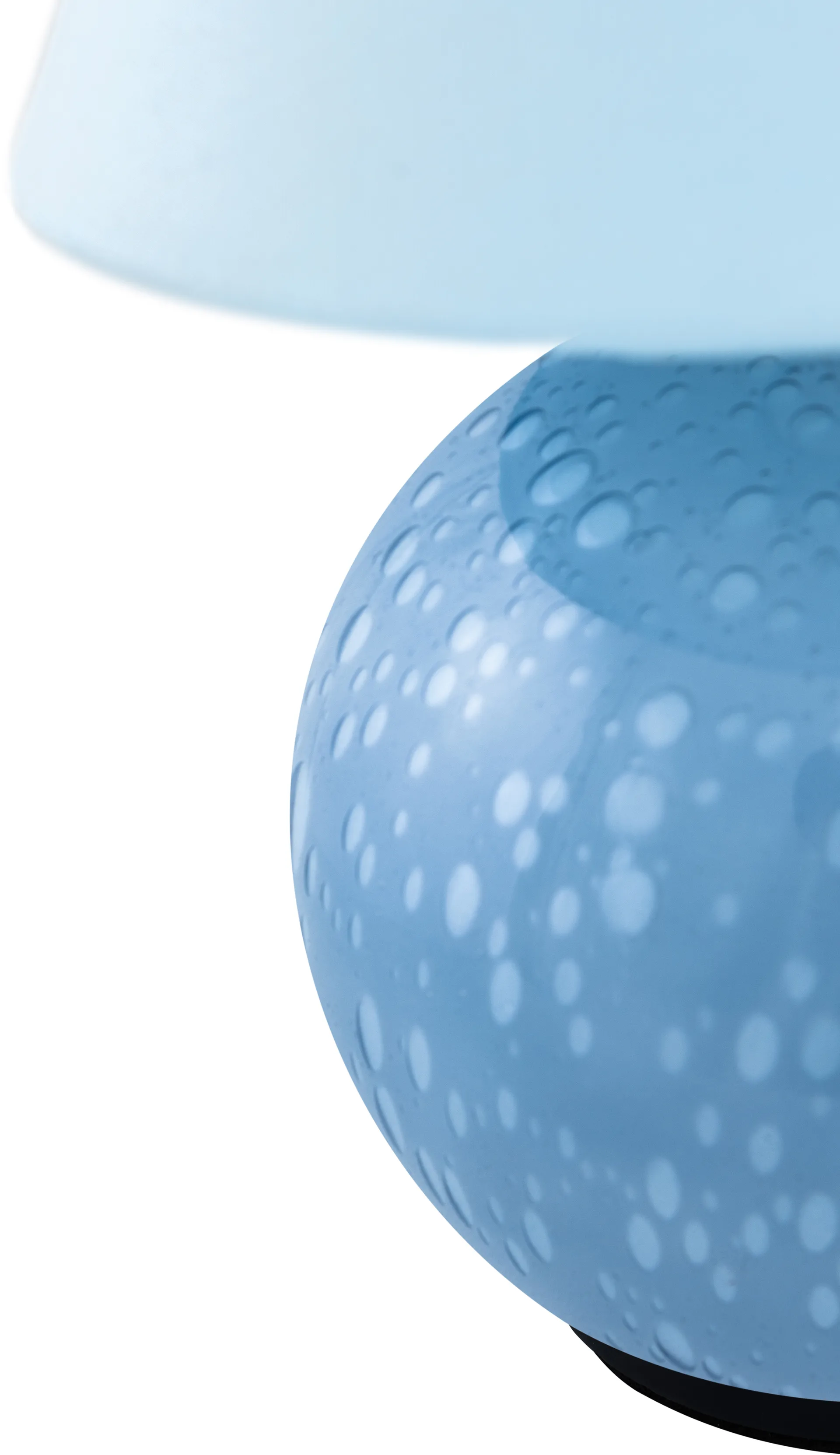 Iris 16 portabel bordlampe, Dueblå Globen Lighting