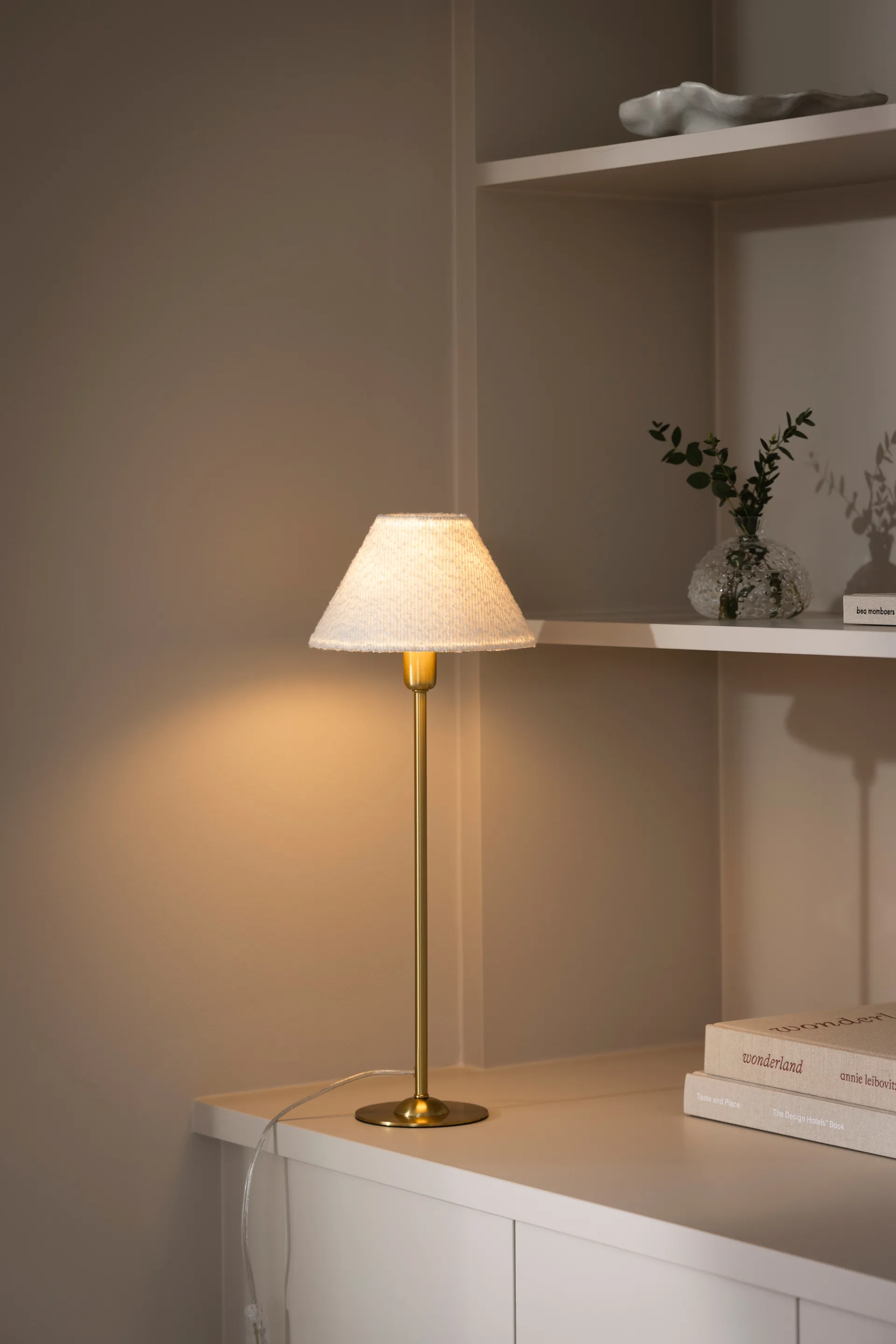 Iris 20 lampeskærm, Bouclé whitehvid Globen Lighting