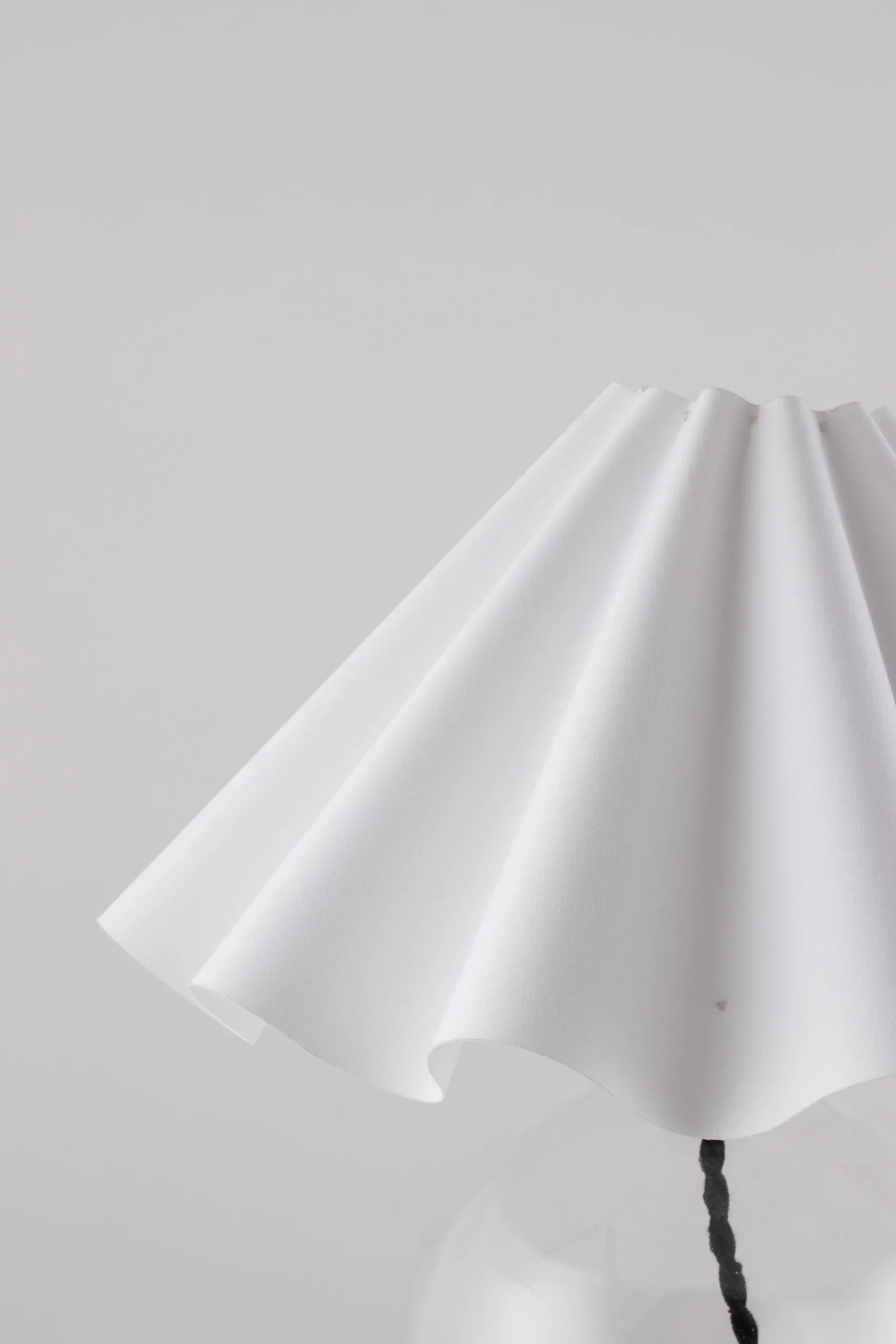 Judith bordlampe Ø30 cm, Klar/Hvid Globen Lighting