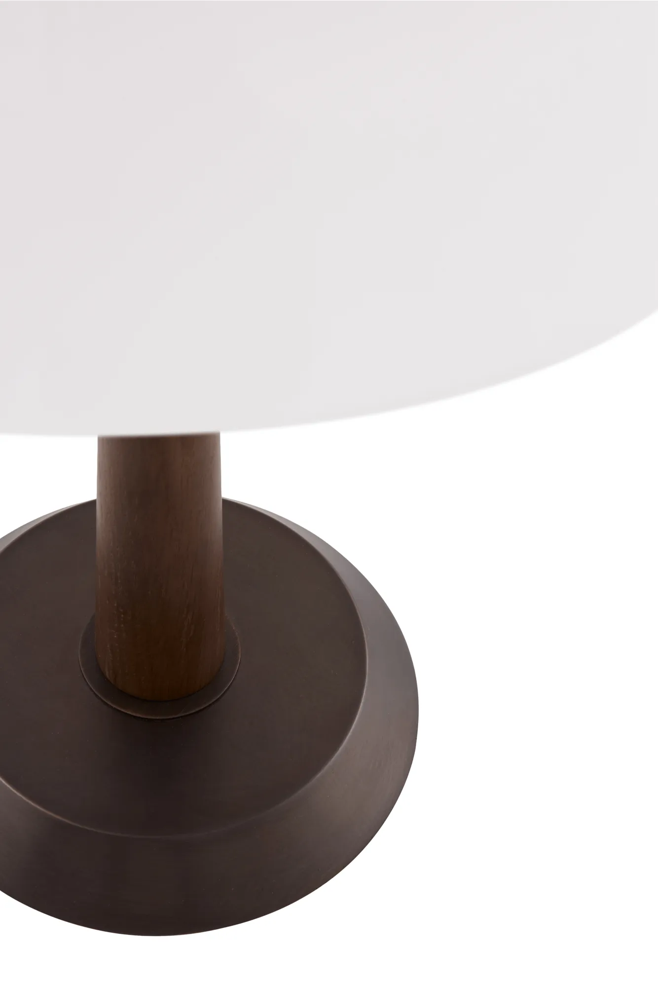Ligna bordlampe, Brunbejdset, Ø29x39,2 cm Globen Lighting
