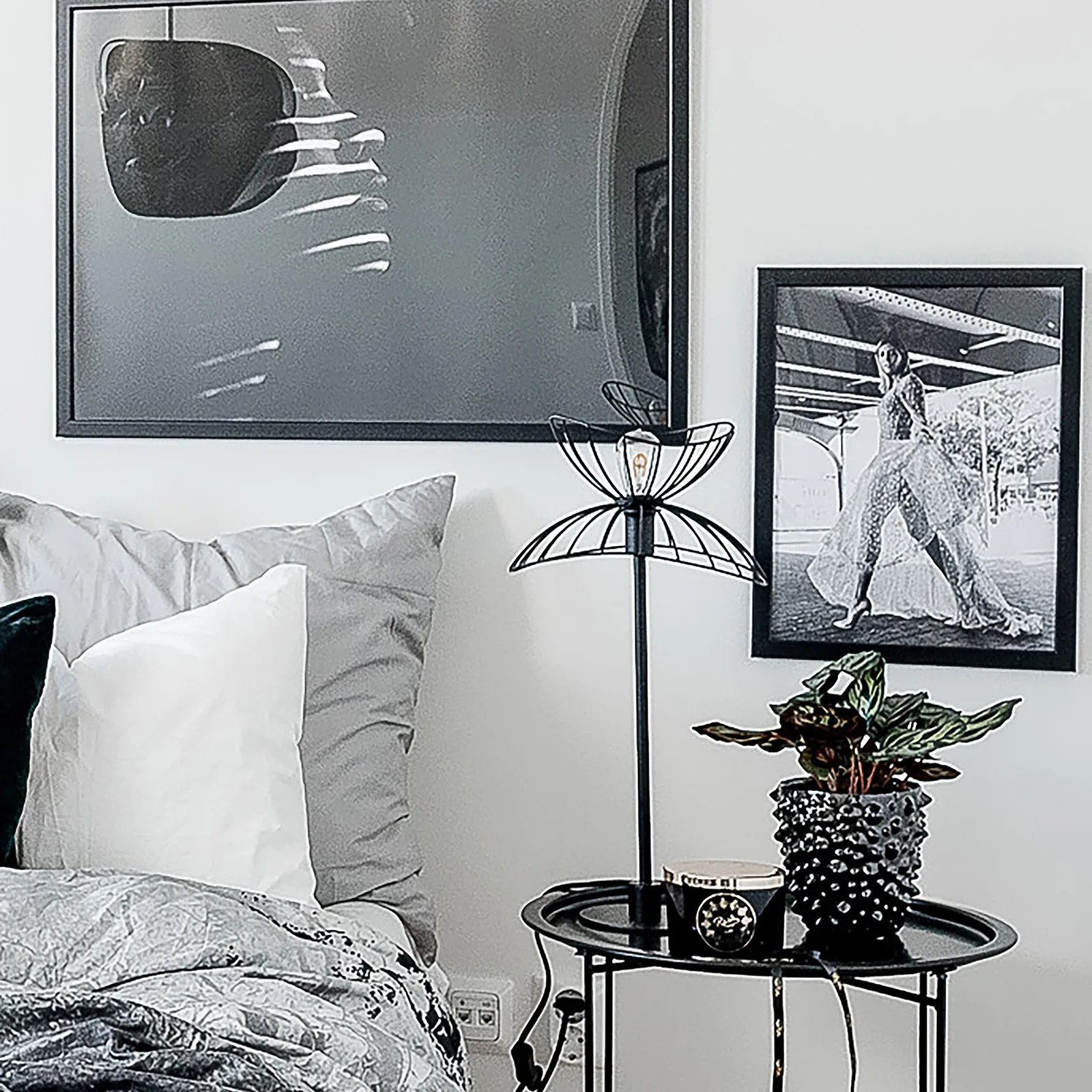 Ray bordlampe, Sort Globen Lighting