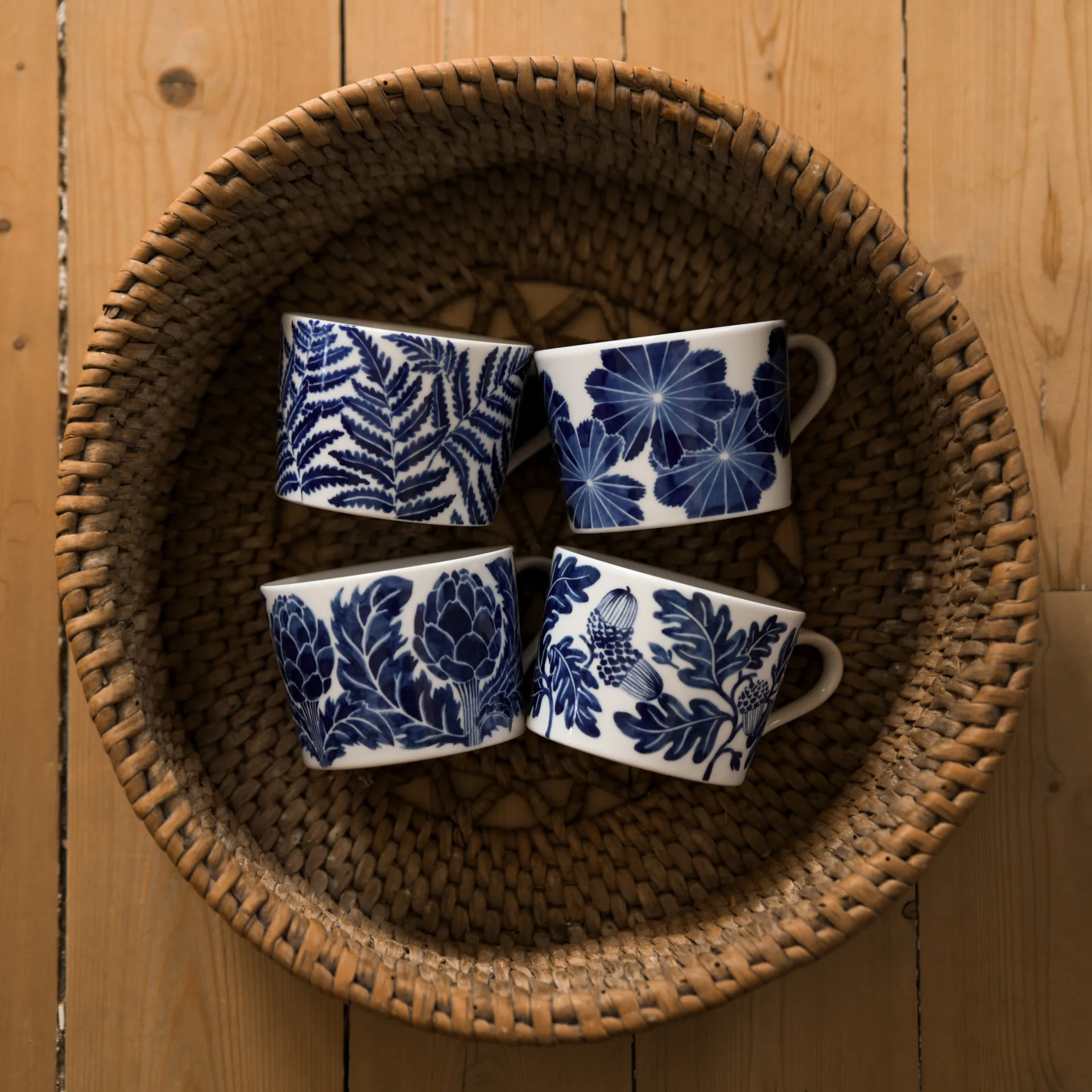 Acorn kop 24 cl, Blå Götefors Porslin