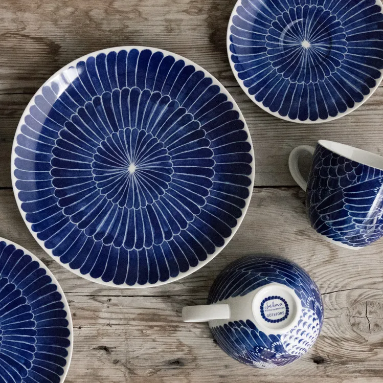 Selma krus med hank, Ø10 cm Götefors Porslin