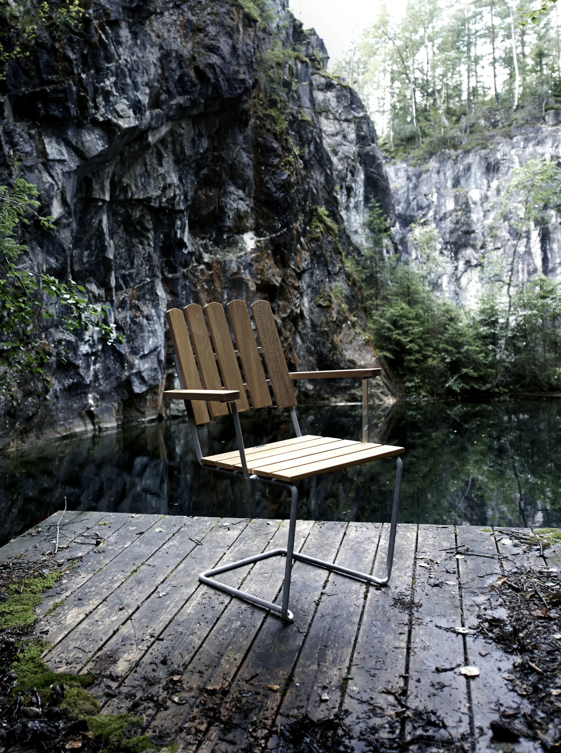 A2 lænestol, Eg olie-varmforzinket stativ Grythyttan Stålmöbler