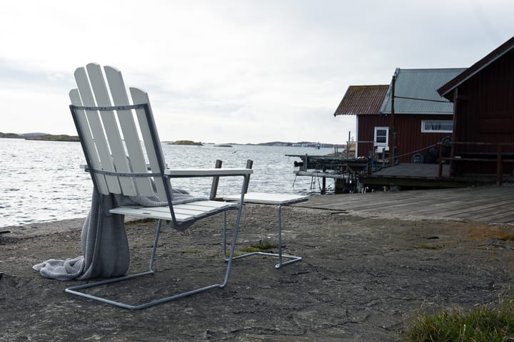 A3 solstol, Hvid lak eg-varmforzinket Grythyttan Stålmöbler