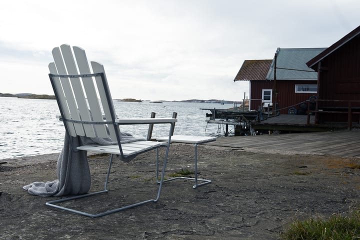 A3 solstol - Hvid lak eg-varmforzinket  - Grythyttan Stålmöbler