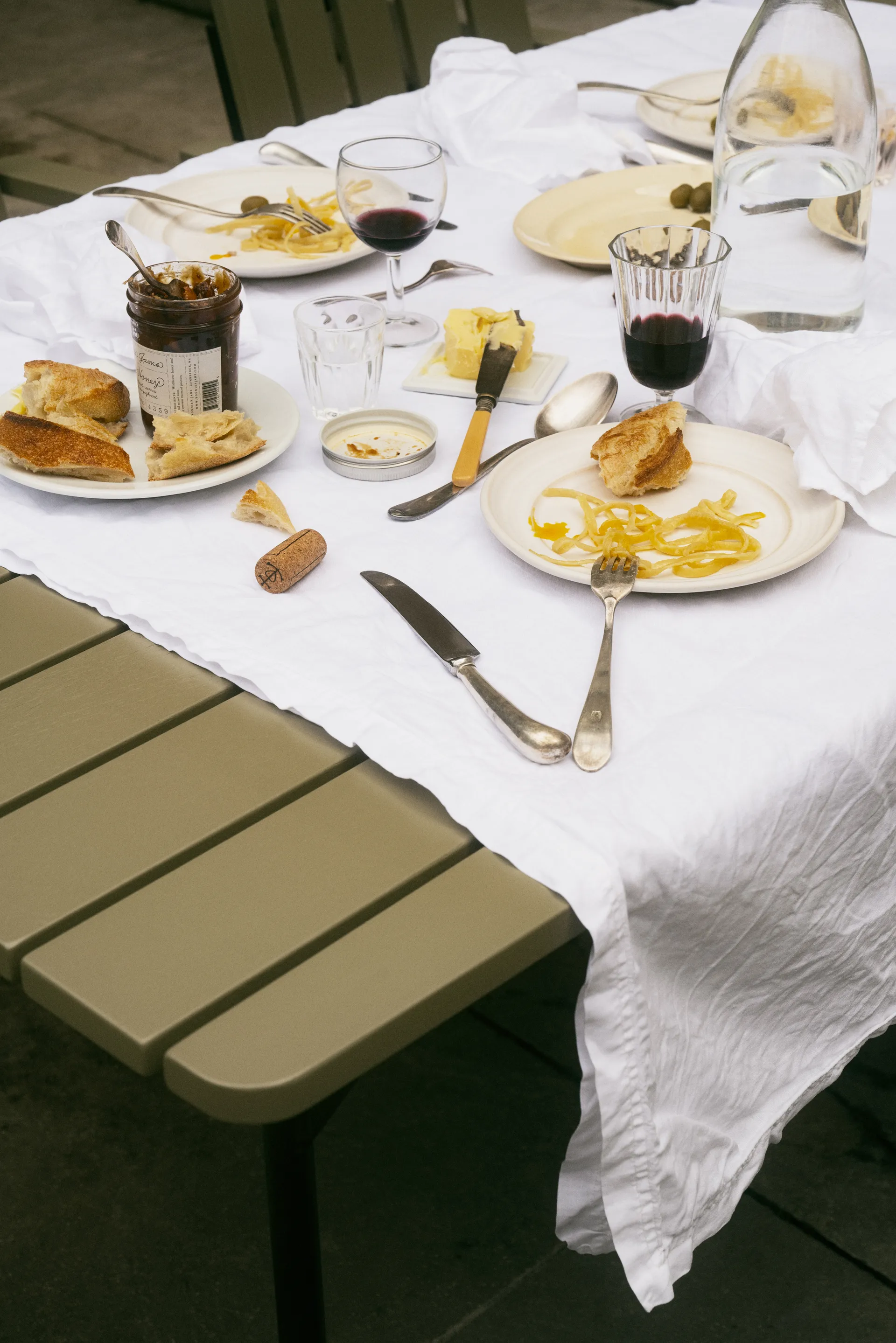 B31 spisebord, Lysegrøn eg-sort Grythyttan Stålmöbler