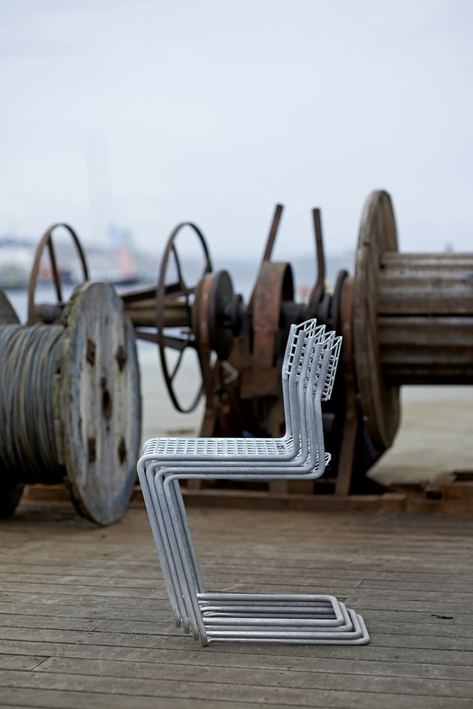 High Tech stol, Varmforzinket Grythyttan Stålmöbler