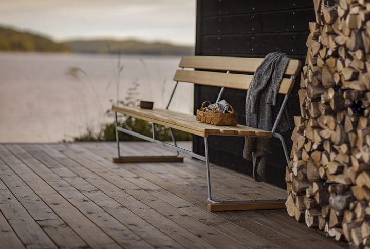 Soffa 5, Fyrretræ olie-varmforzinket stativ Grythyttan Stålmöbler