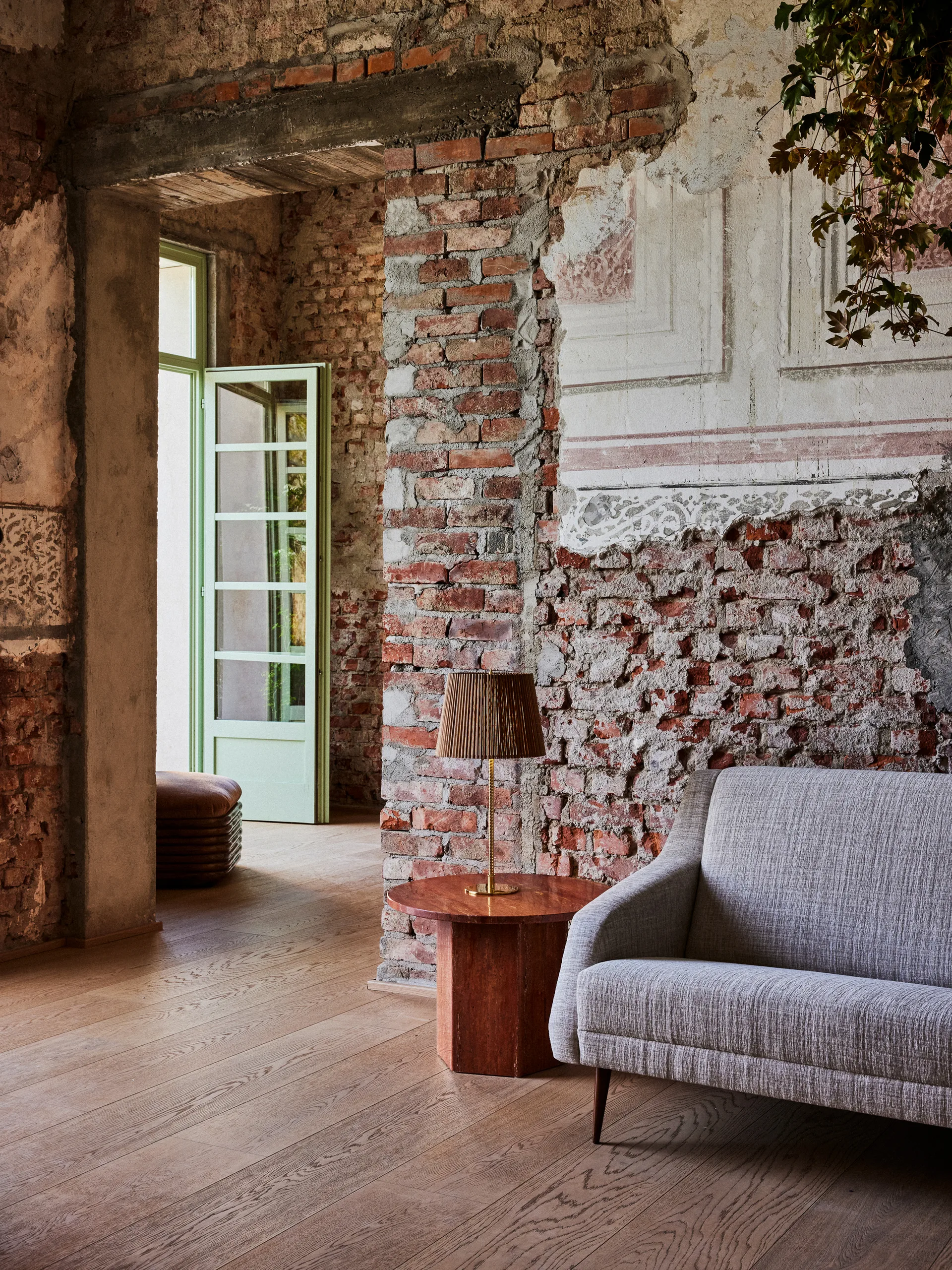 9205 bordlampe, Bambus/Messing GUBI