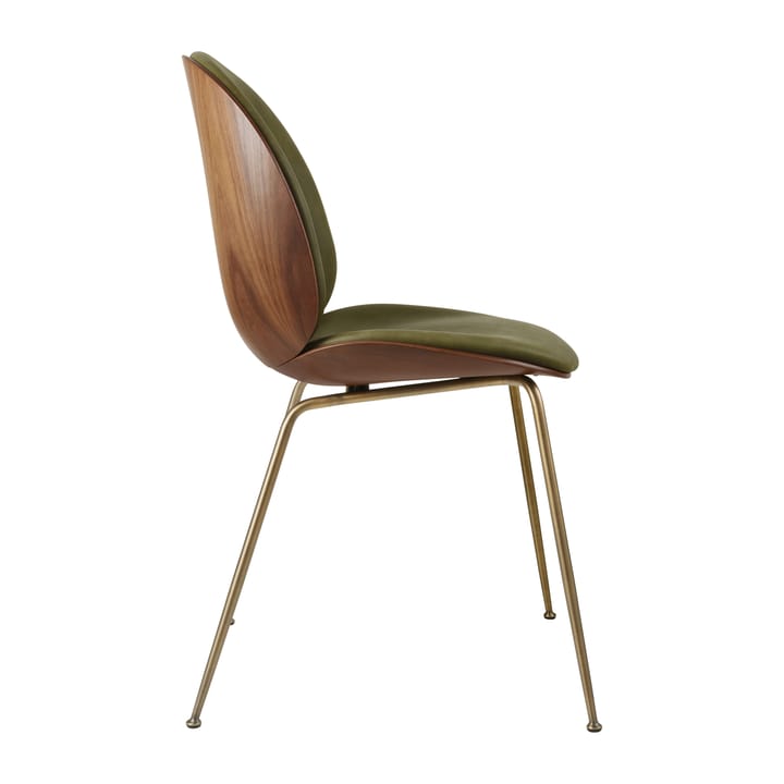 Beetle betrukket stol valnød, Antik messing/Leather Army GUBI