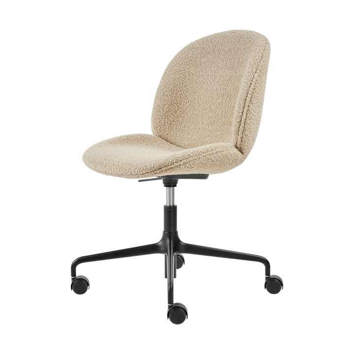 Beetle Meeting Chair kontorstol helpolstret - Karakorum dedar 003-sorte ben - GUBI