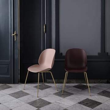 Beetle stol messingben 4-pak - Sweet Pink - GUBI