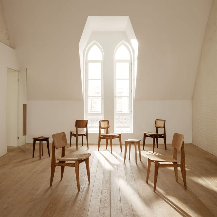 C-Chair stol, oak oiled, naturflettet sæde & ryg GUBI