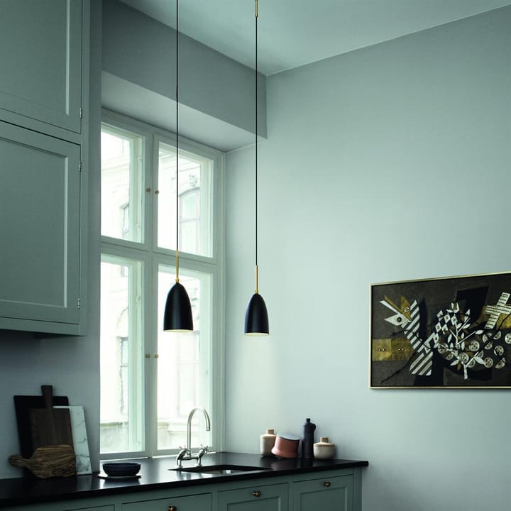 Gräshoppa loftslampe, sort GUBI