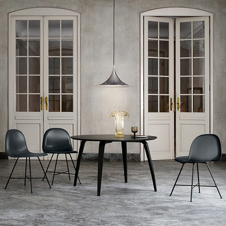 Gubi rundt spisebord, oak GUBI
