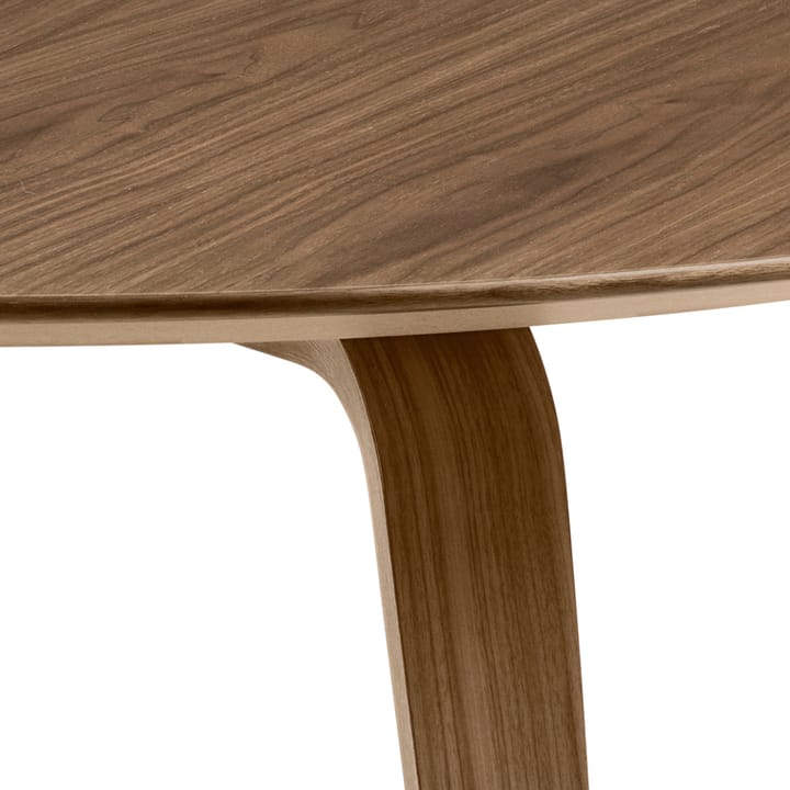 Gubi rundt spisebord, oak GUBI