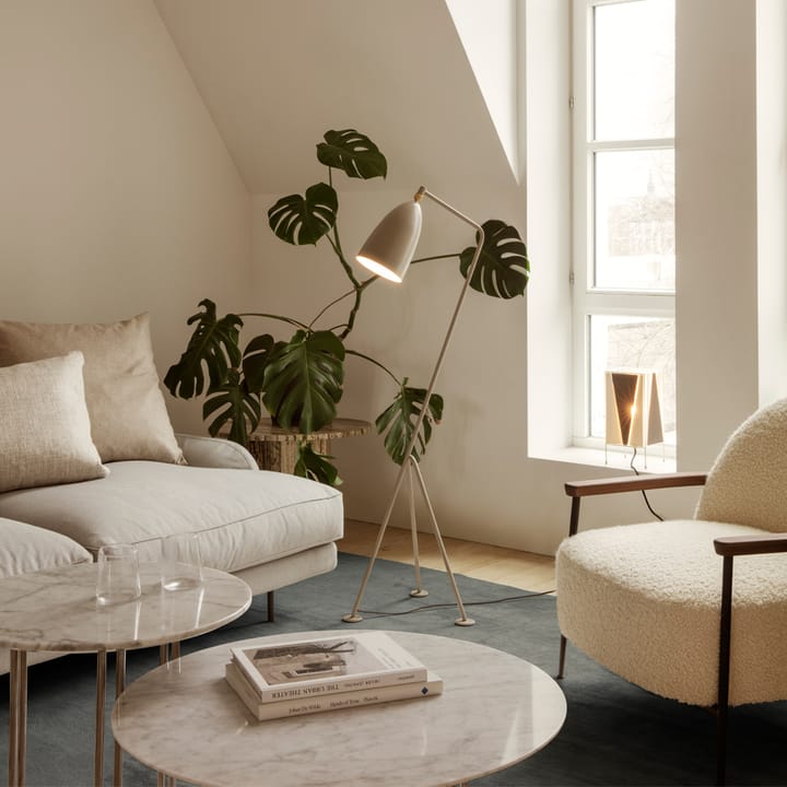 IOI sofabord, White carrara marble, Ø70, krom GUBI