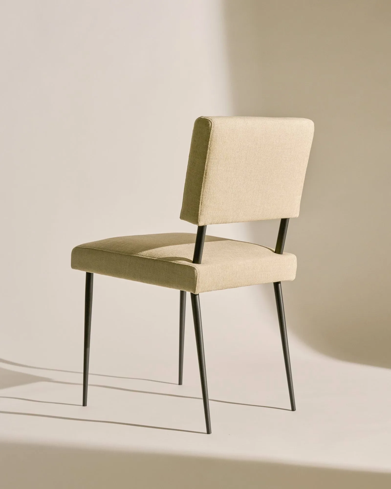 M-Chair stol, Bonito 075-mat sort GUBI
